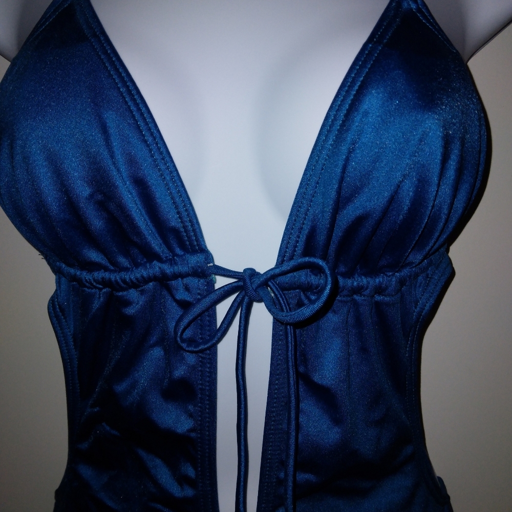 EUC Metallic Blue Billabong One Piece Cutout Swimsuit 🩱 - Picture 2 of 9